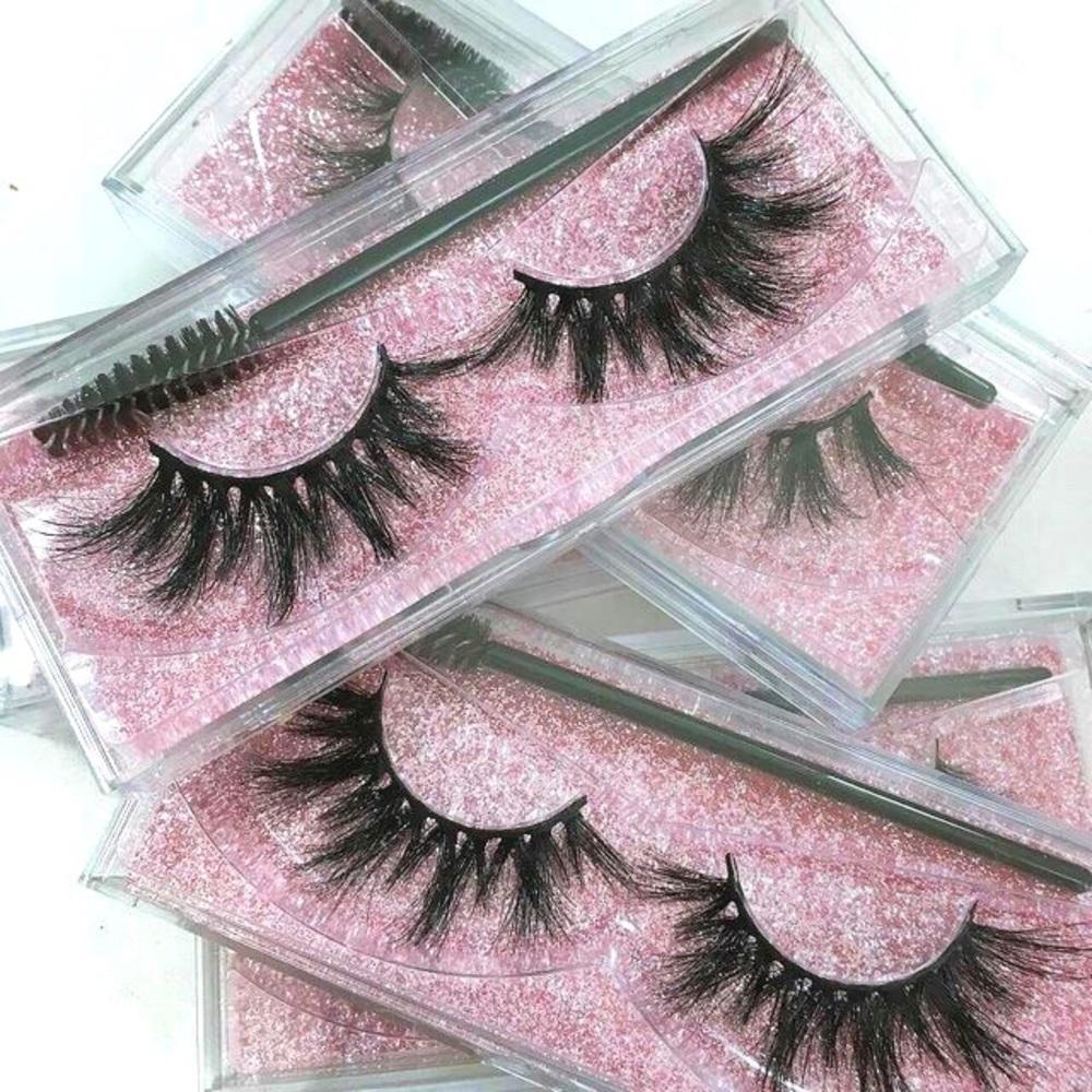 ❤︎ 𝒮𝓊𝓅𝑒𝓇𝓂𝑜𝒹𝑒𝓁 lashes Mink Natural Lashes - Picture 3 of 14
